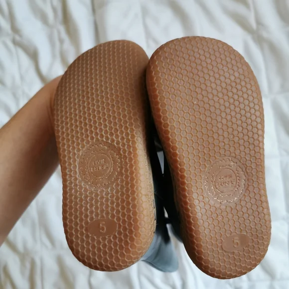 Livie & Luca Blue Gold Tiempo Boots Size 5 (baby) - Picture 3 of 11